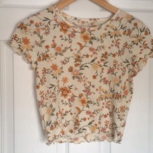 American Eagle t-shirt.